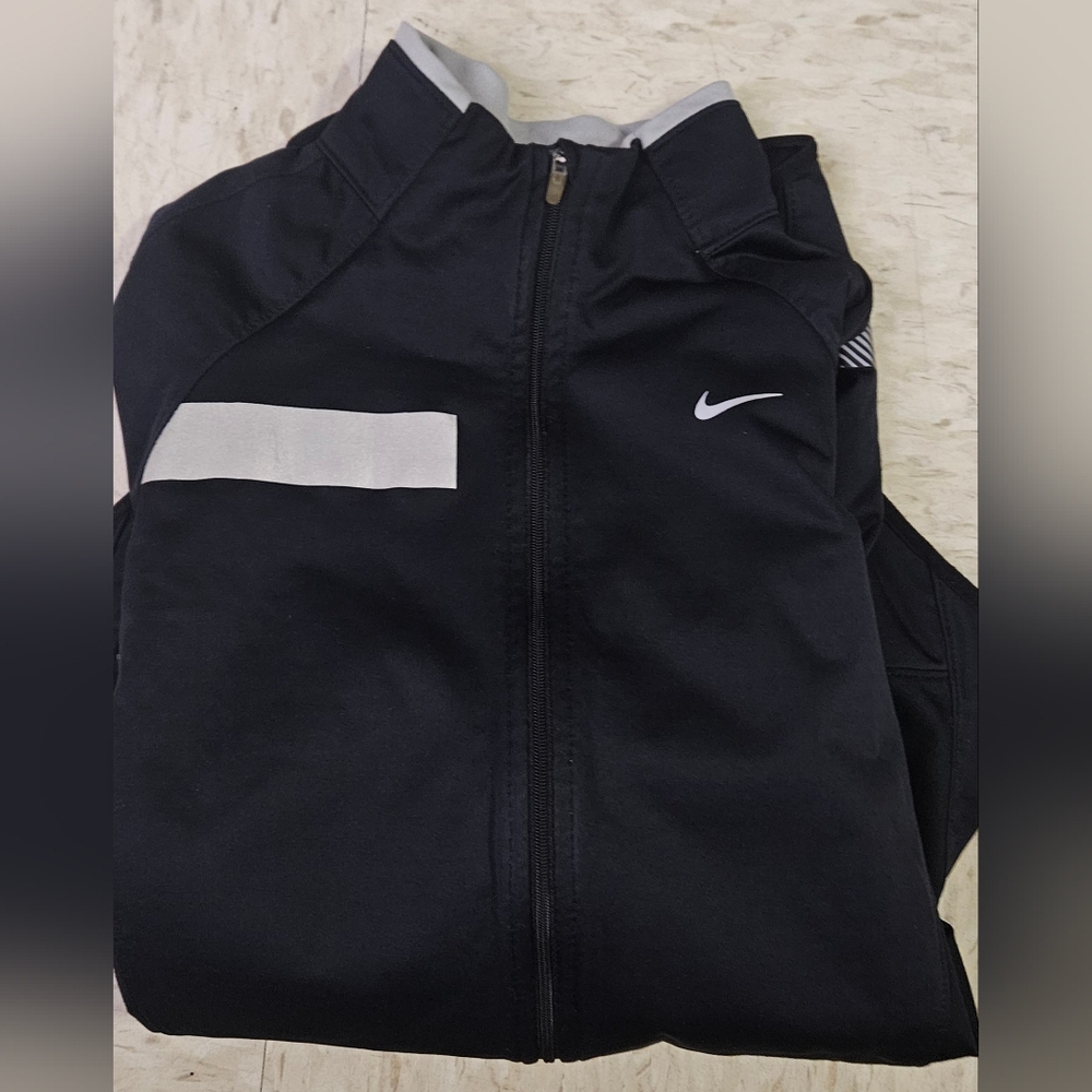 Nike Element Dri-fit Running Jacket - Picture 5 of 6